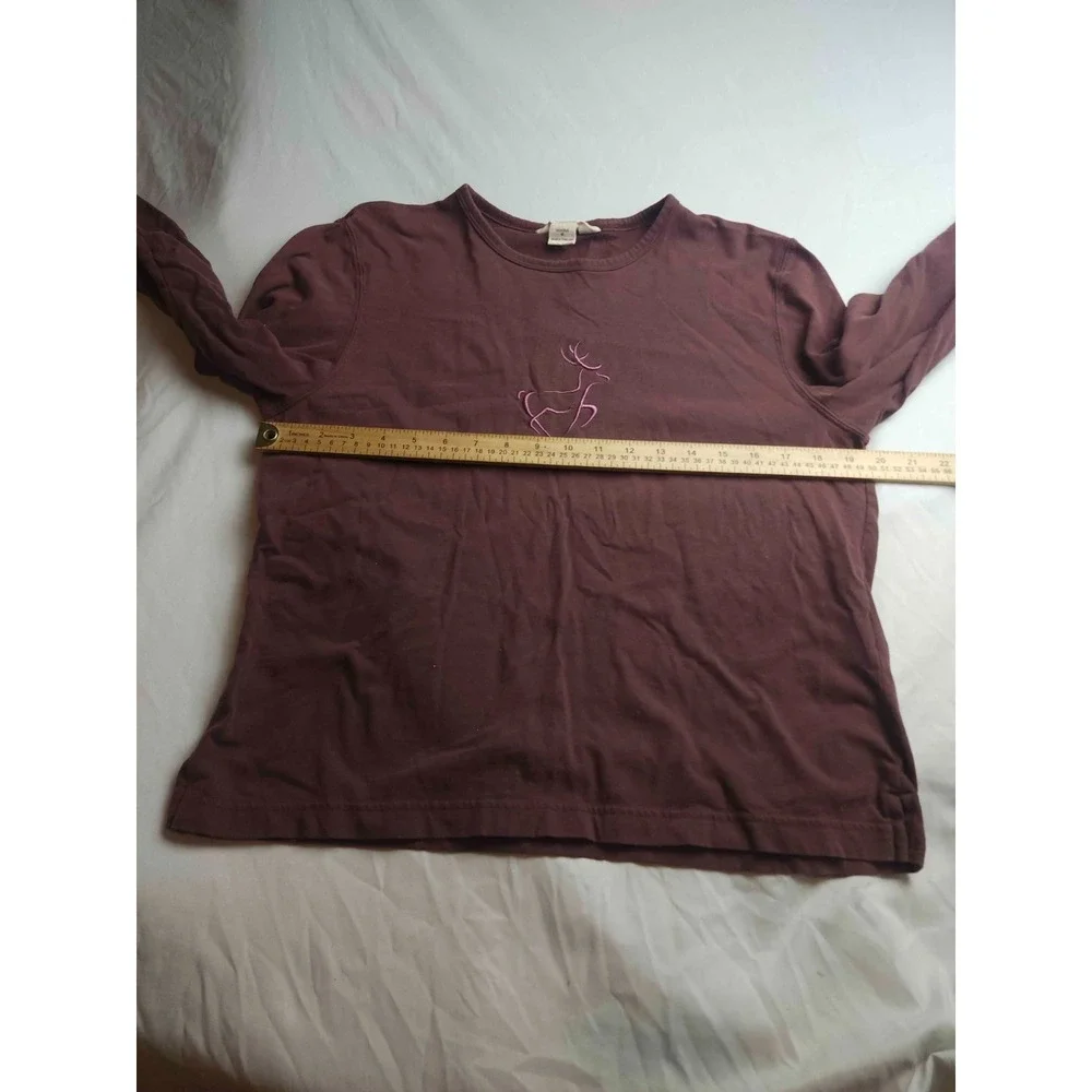 Woolrich Tee Shirt Womens Medium Brown Knit Embroidered Reindeer Long Sleeve Top